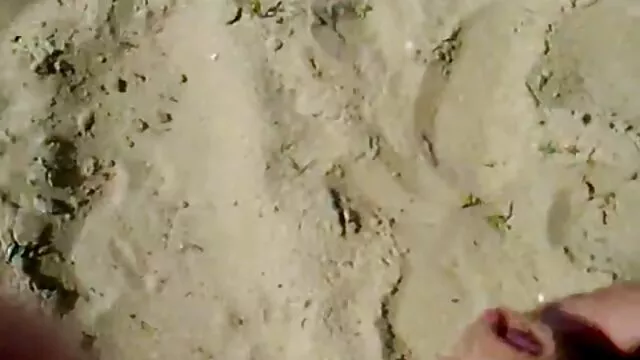 สีน้ำตาล หนัง วีดีโอ โป๊ busty ที่สวยงามให้ไก่อ้วนกับทั้ง blowjob และ handjob